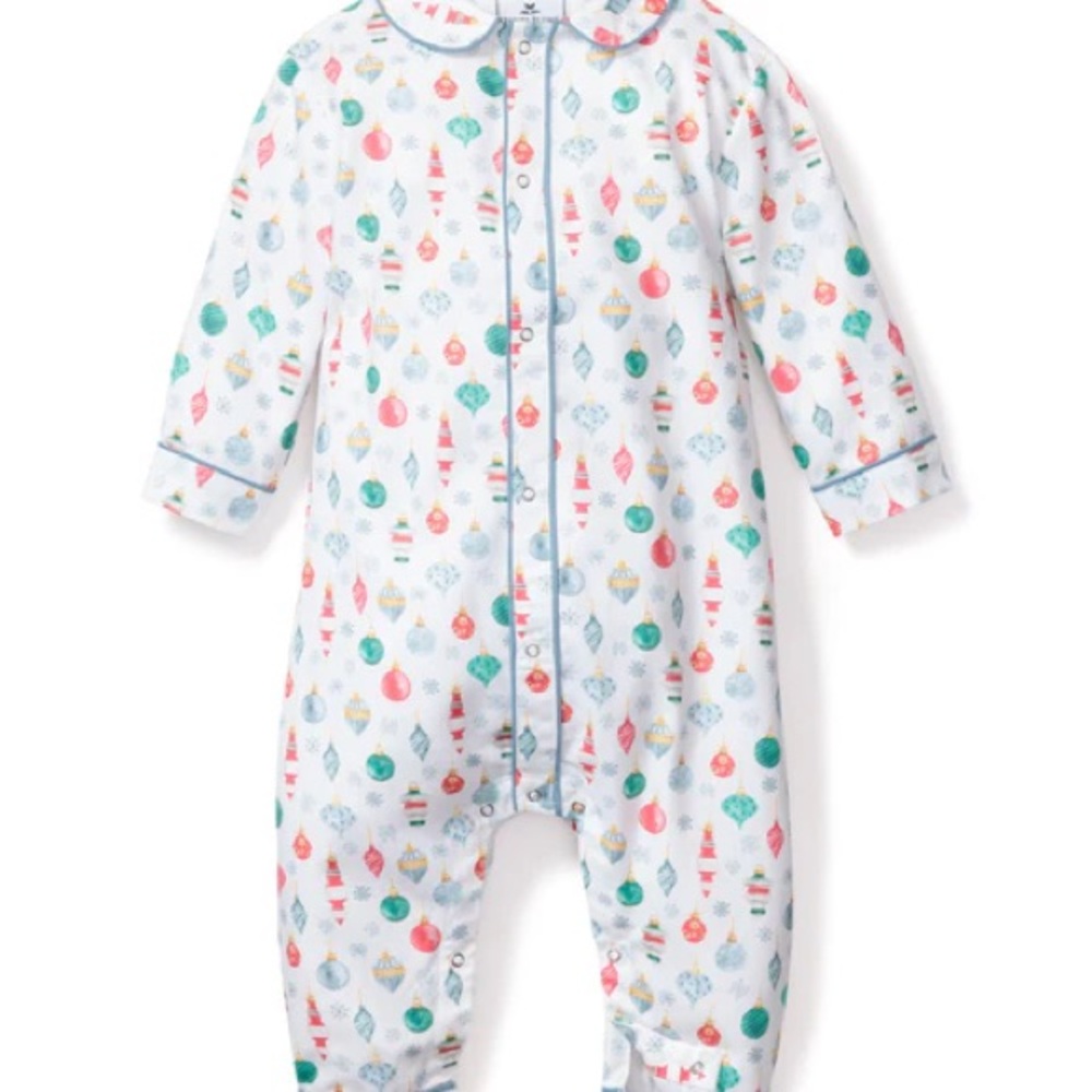 NWT Baby's Twill Cambridge Romper in Vintage Ornaments
12/18M